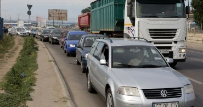 Constanţa: Circulaţia pe Autostrada Soarelui este blocată