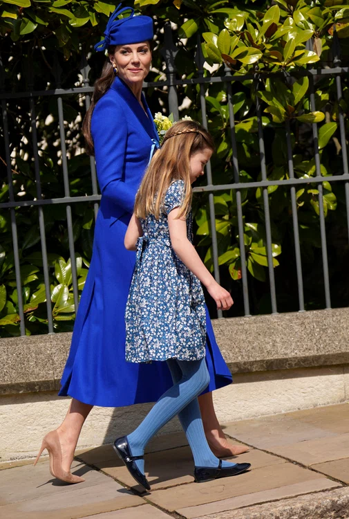 Kate Middleton la slujba de Paște (1) jpg