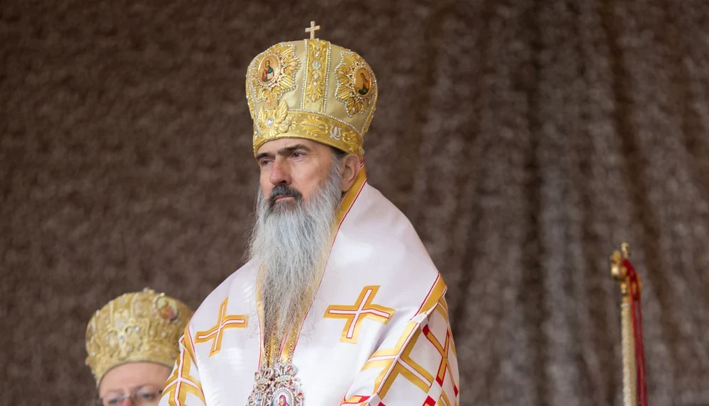 IPS Teodosie nu mai are voie să dea binecuvântări pentru angajări și promovări la Facultatea de Teologie a Universității „Ovidius”