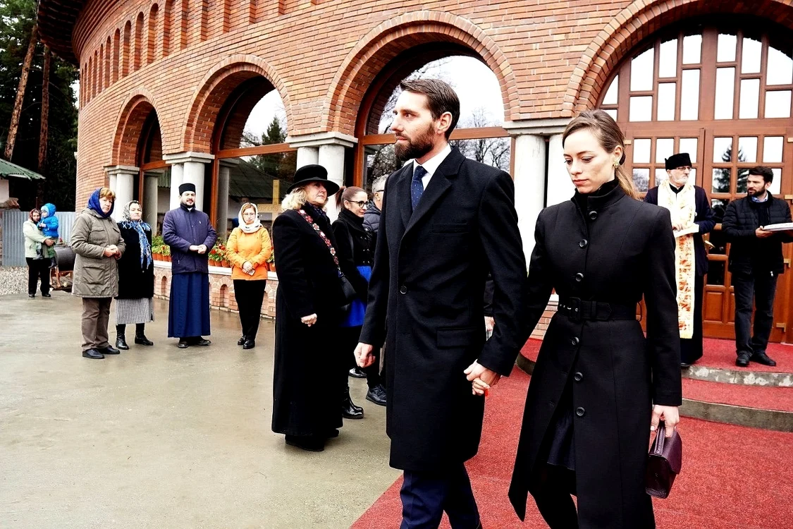 2 nicolae al romaniei si alina binder parastasul regelui mihai jpg jpeg