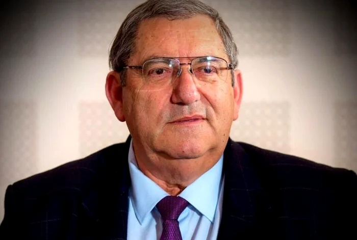 profesorul Ion Cucui