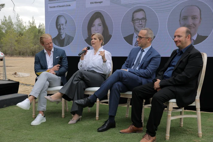 Nikolaus Pelinka (S), fondatorul Darwin's Circle. FOTO Huawei