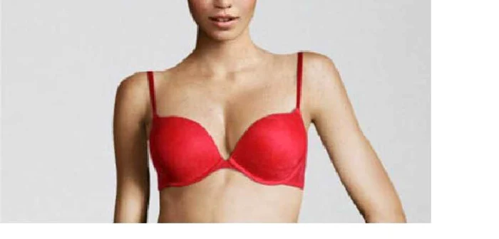 Model virtual H&M