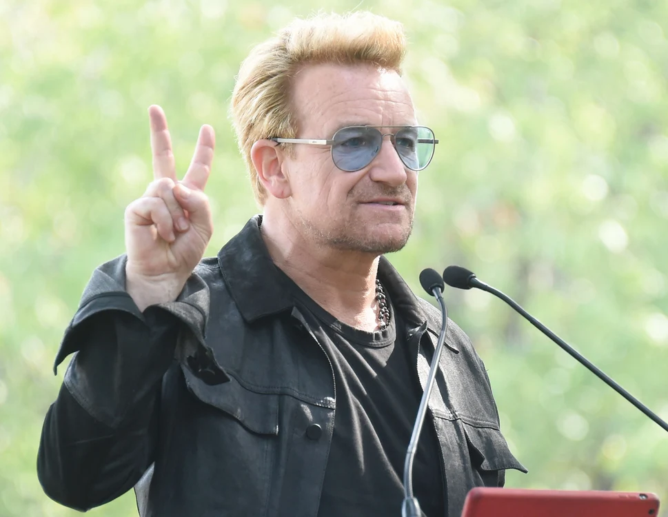 Bono.