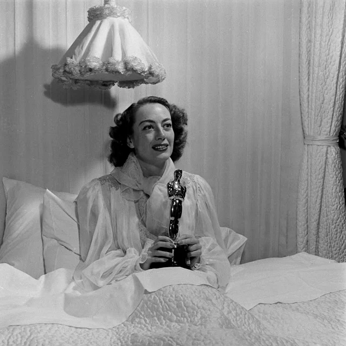 Joan Crawford,  1946.