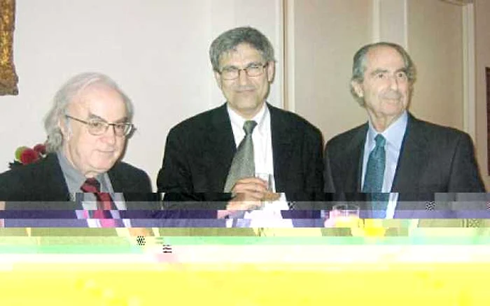 Norman Manea, alături de Orhan Pamuk și Philip Roth