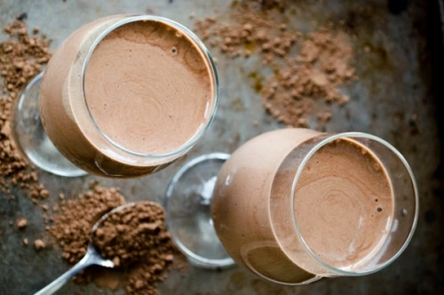 1 ti e pofta de ceva dulce fa ti un smoothie sanatos din ciocolata avocado si miere c7zf jpg jpeg