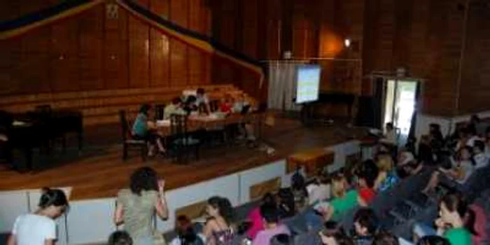 Slatina: Profesorii, dezamăgiţi de repartizarea posturilor