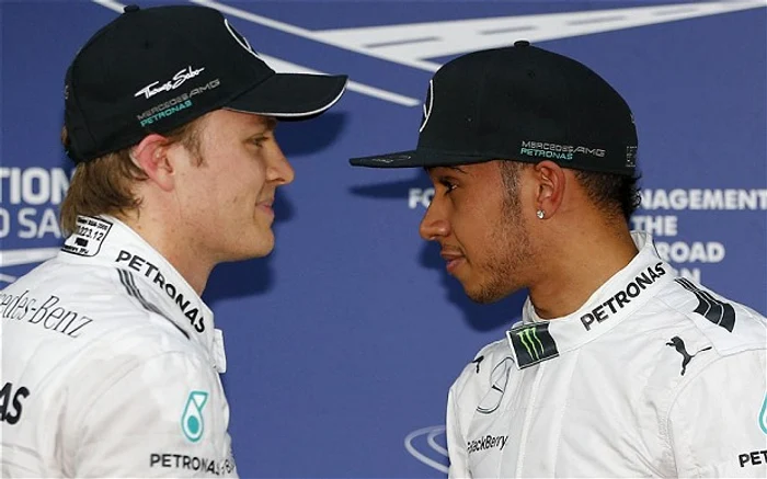 Nico Rosberg şi Lewis Hamilton sunt colegi de echipă