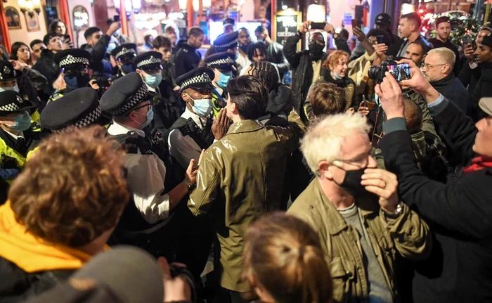 Starea de urgenţă a debutat ieri şi va dura până la începutul lui decembrieFoto: Guliver / Getty Images