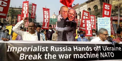 Proteste anti-Putin în lume - Calcuta India - 26 feb 2022 / FOTO EPA-EFE