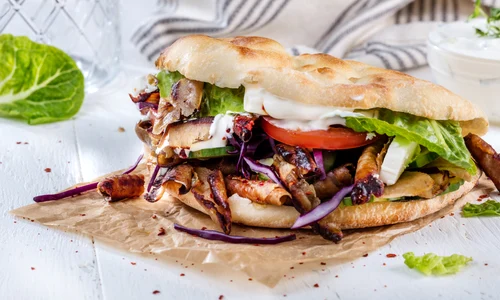 gyros porc shutterstock 1170503389 jpg
