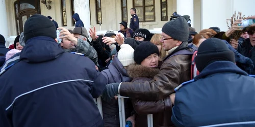 Imbulzeala la agheazma de boboteaza la Constanta 2015