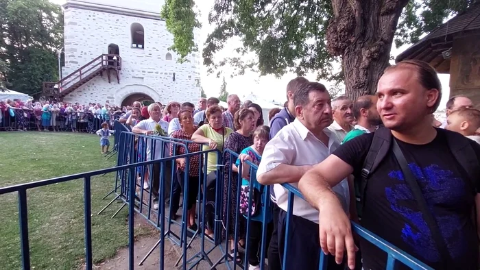 pelerini moaște SF. Ioan cel Nou de la Suceava, Foto: Alina Iosif 