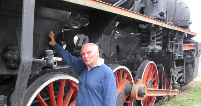 Locomotiva fabricată în perioada interbelică a aparţinut armatei germane. Foto: Ştefan Both