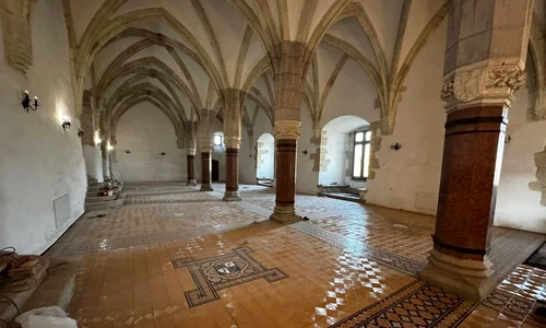 Restaurarea Sălii Cavalerilor din Castelul Corvinilor (© Muzeul Castelul Corvinilor)