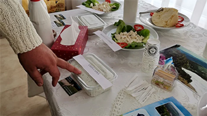 Produsele sale sunt realizate pe baza unor reţete tradiţionale