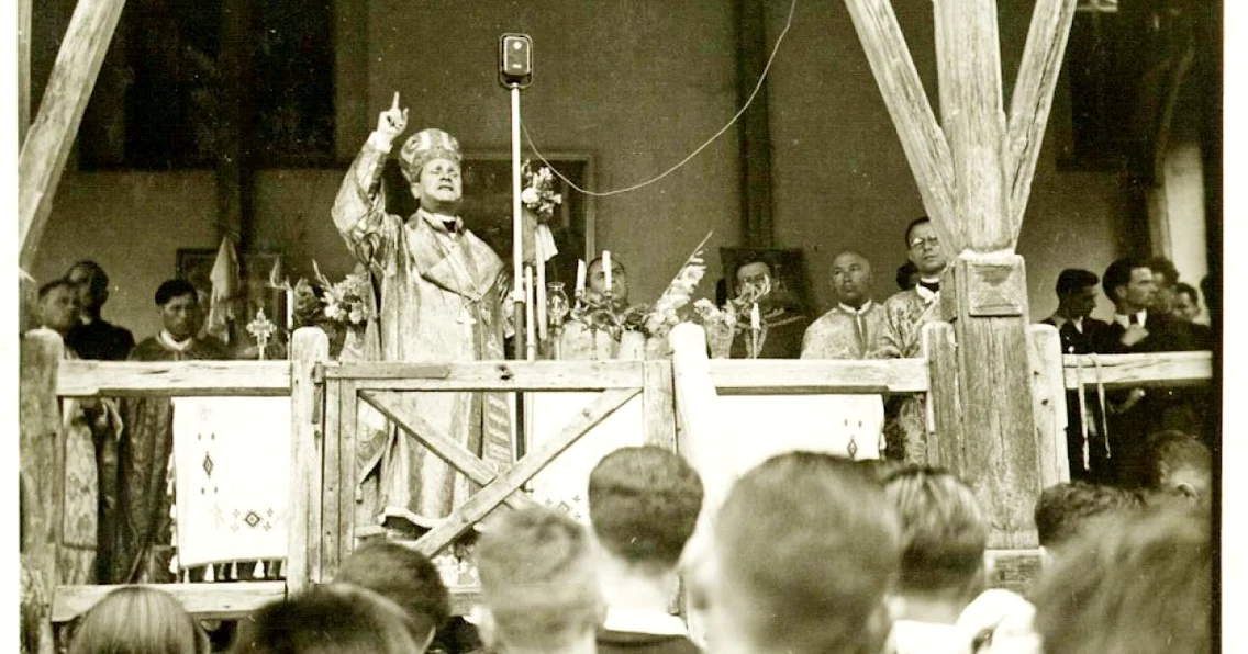 Pelerinaj de acum 65 de ani la Nicula. Cu primul cardinal al românilor