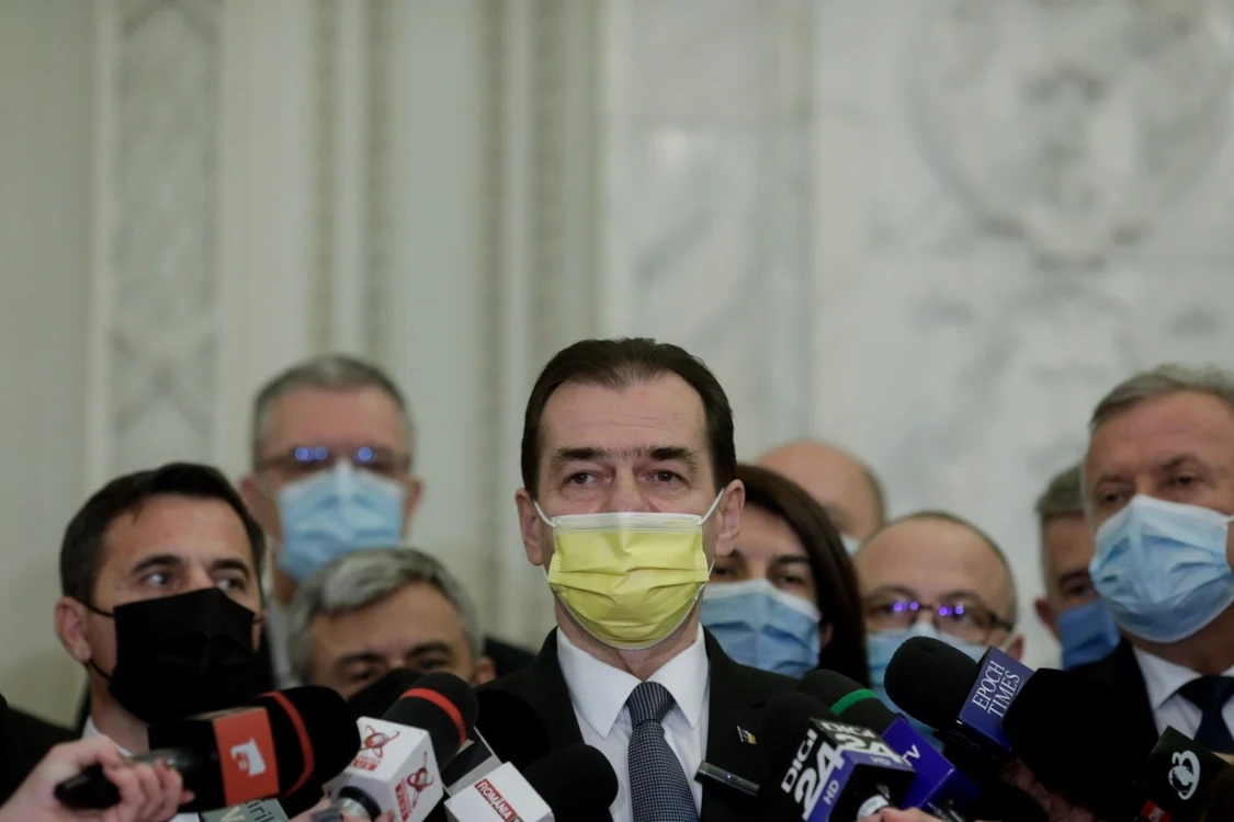 Ludovic Orban anunta formarea partidului Forta Dreptei Palatul Parlamentului FOTO Inquam Photos / Arhiv[