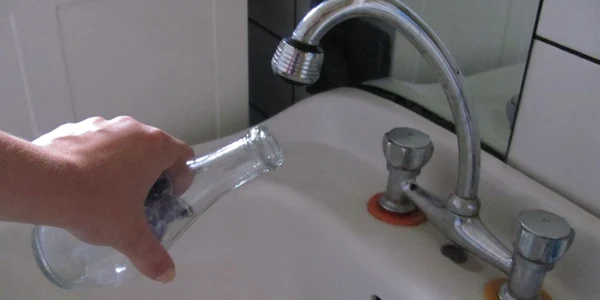 Fără apă la robinete (foto arhivă)