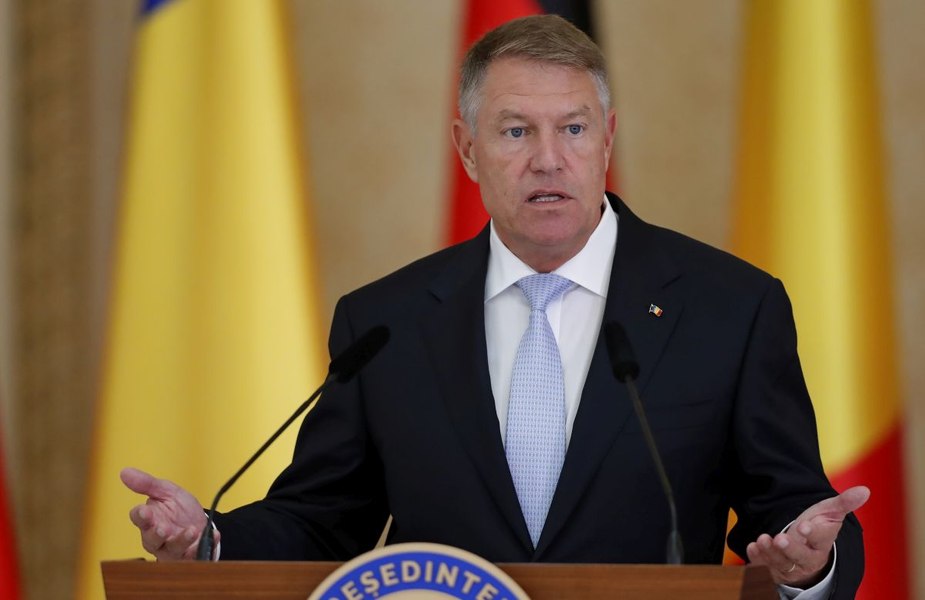 Klaus Iohannis susține extinderea cooperării economice și liberalizarea vizelor, la Summitul UE - Consiliul de Cooperare al Golfului