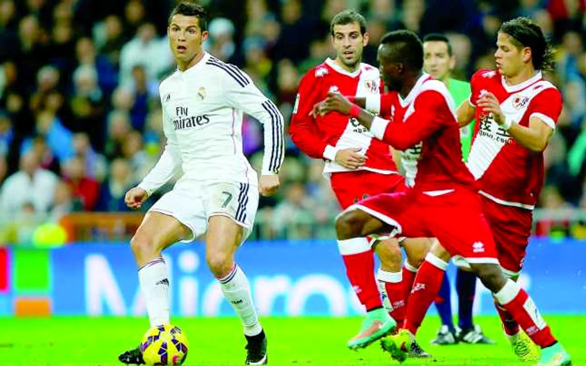 Ronaldo (stânga) a reuşit un gol şi două pase decisive în meciul cu Rayo Vallecano. FOTO: Getty Images