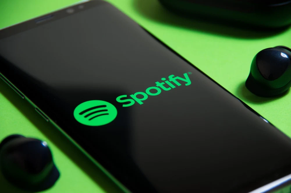 Hackerii care au spart aplicația Spotify au publicat online 2,8 milioane de melodii gratuite
