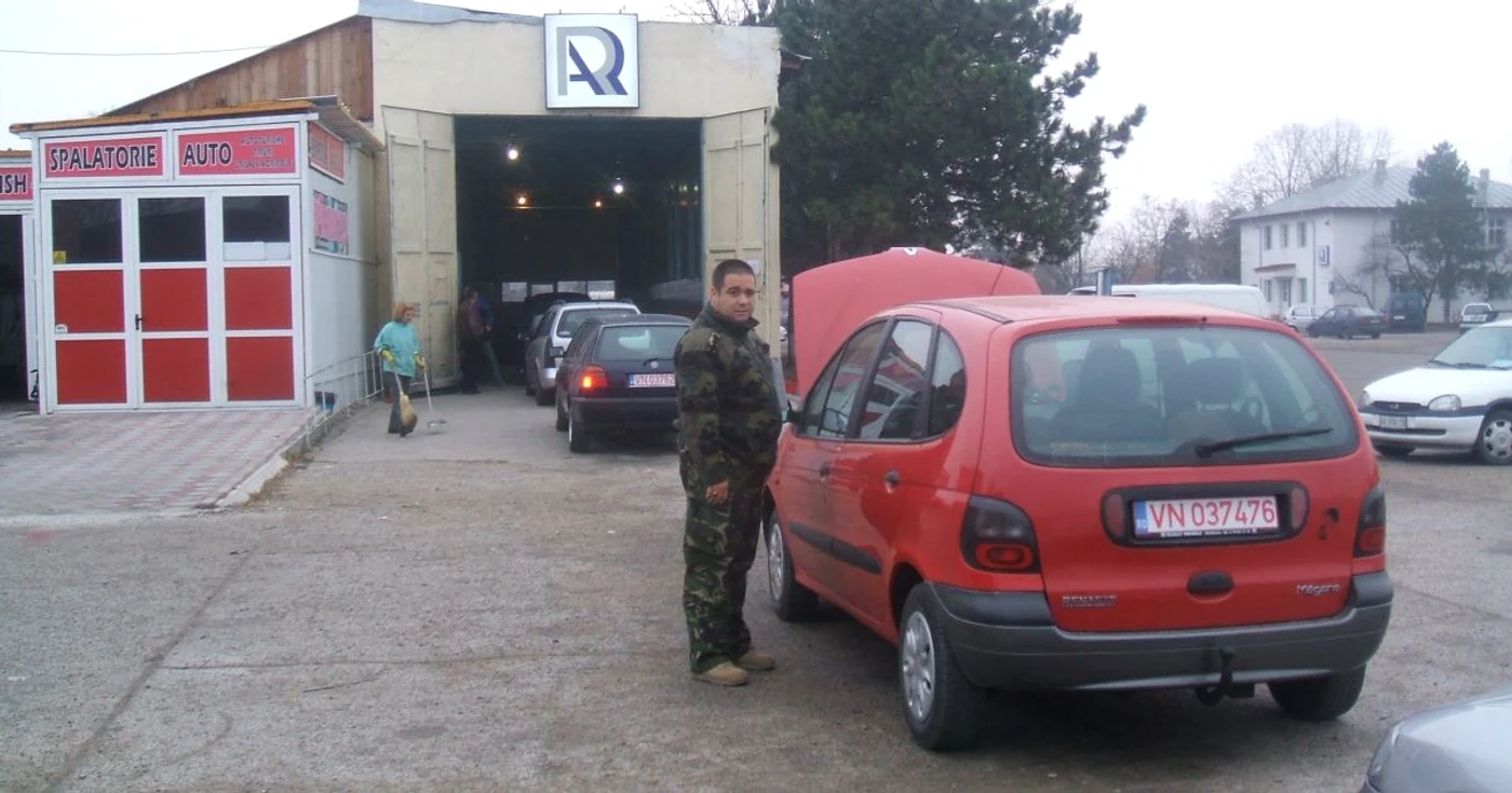 Eduard Lăgeanu a aşteptat zece zile să îi fie verificată maşina