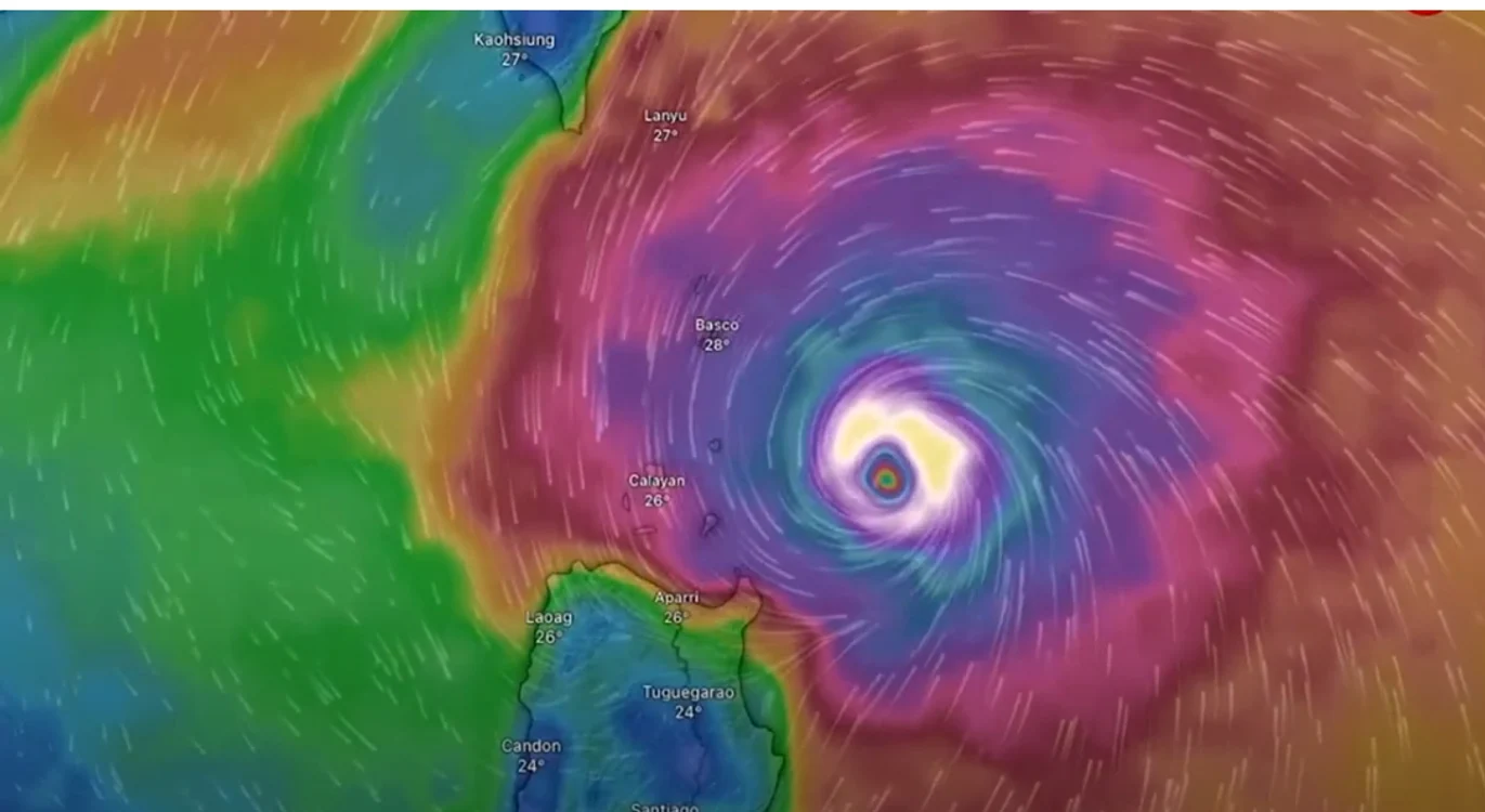 Super-taifunul Ragasa amenință milioane de persoane. FOTO Captură YouTube First Post