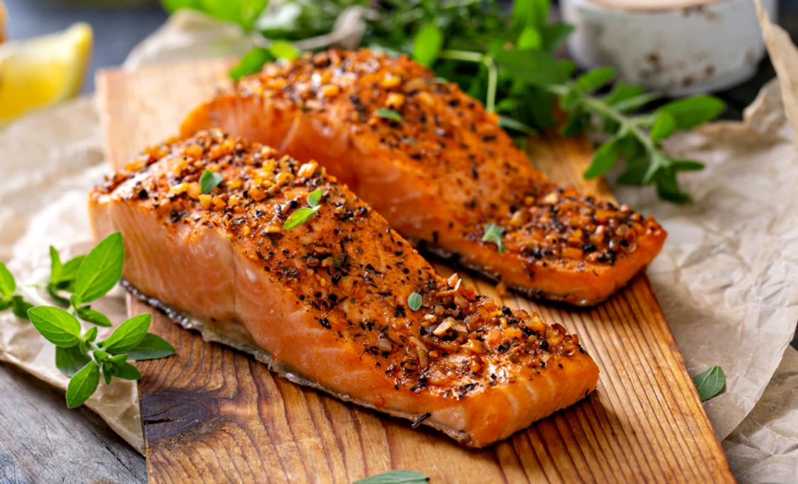 Somonul, bogat în acizi grași omega-3 FOTO: Shuterstock