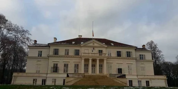 Doliu la Săvârşin