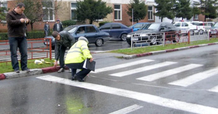 Poliţiştii au făcut cercetări la faţa locului