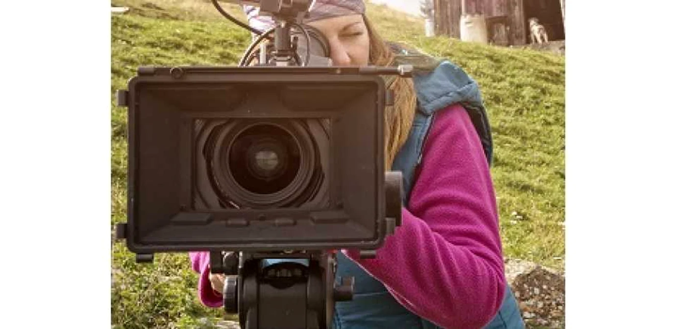 Aurora Runcan
Pyfferoen la filmarea documentarului “Rutina”