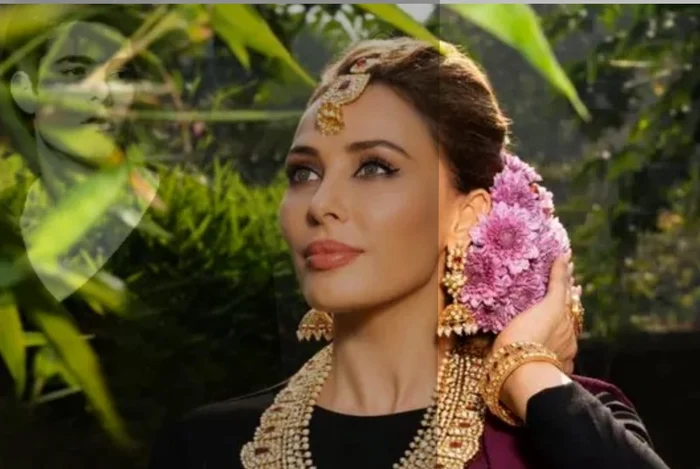 Iulia Vântur a revenit în România / foto: Click!