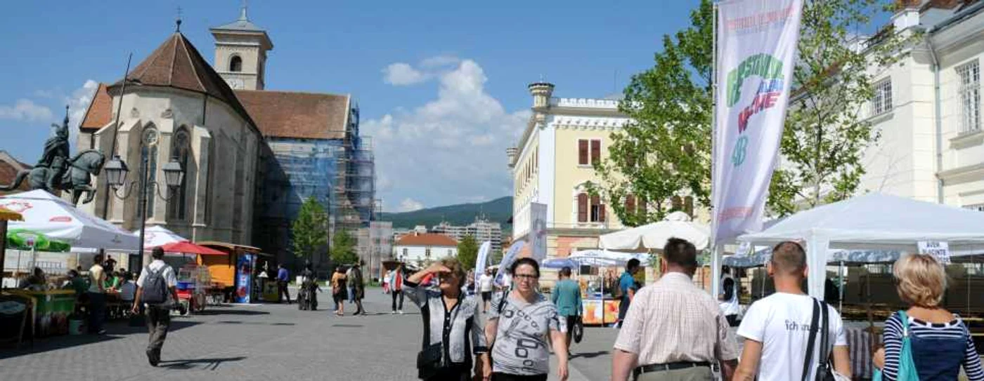 Cetatea Alba Iulia îi aşteaptă pe dilematici