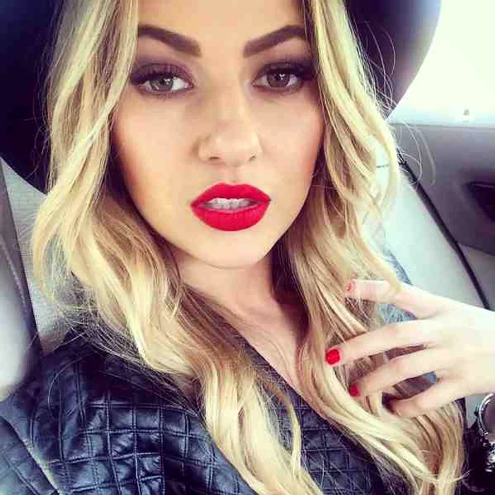 Răzvan Simion și Lidia Buble: din comentariile cântăreței reiese că aceasta nu neagă deloc relația cu matinalul de la