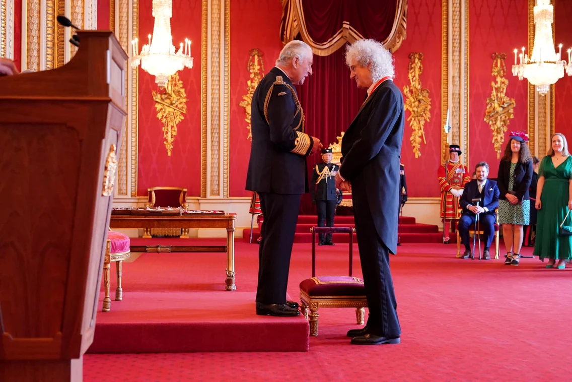 Brian May și Regele Charles al III-lea