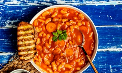 Traditional Greek bean soup recipe Fasolada 750x500 jpeg