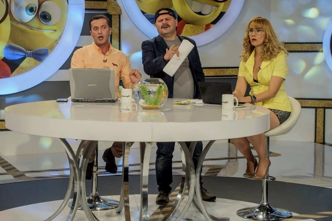 
    Codruţ Kegheş, Octavian păscuţ şi Oana Ioniţă te aşteaptă în direct la Prima Tv începând cu ora 22.30Foto Arhivă personală  