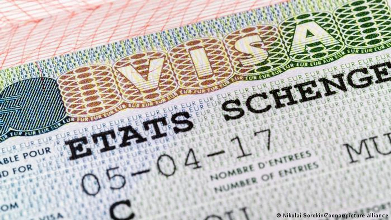 Viză pentru spațiul Schengen într-un pașaport