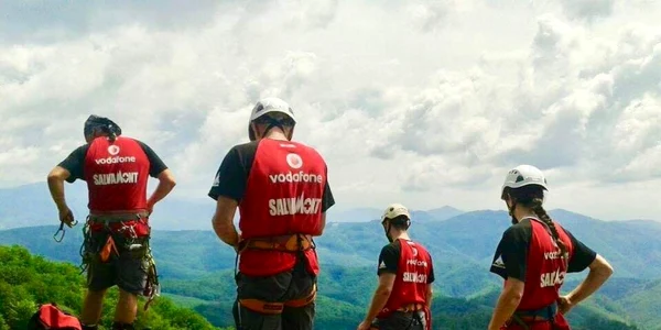 Turist gasit acasa dupa trei zile de cautari pe munte