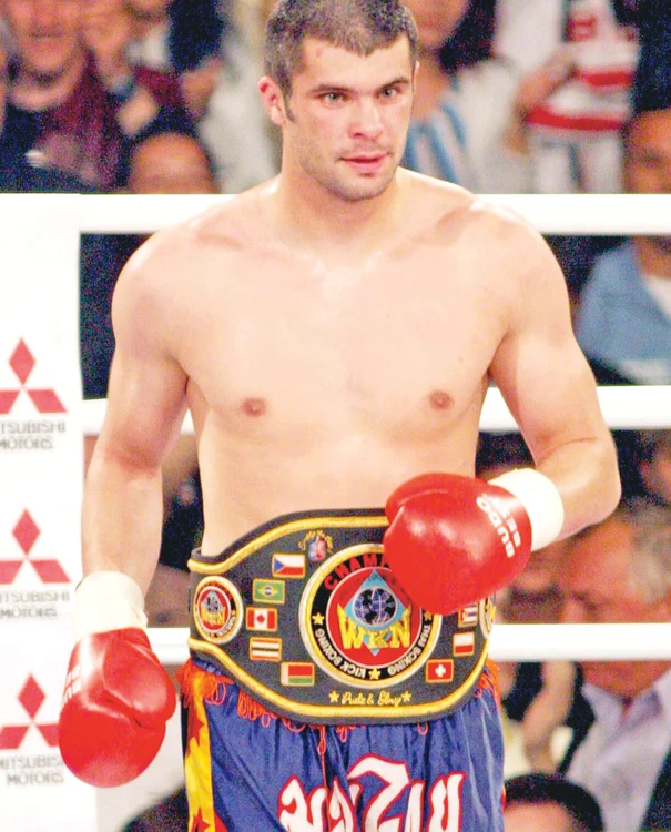 
    Daniel Ghiţă  