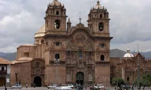 S a descoperit cea mai veche bisericã romano catolicã din Peru jpeg