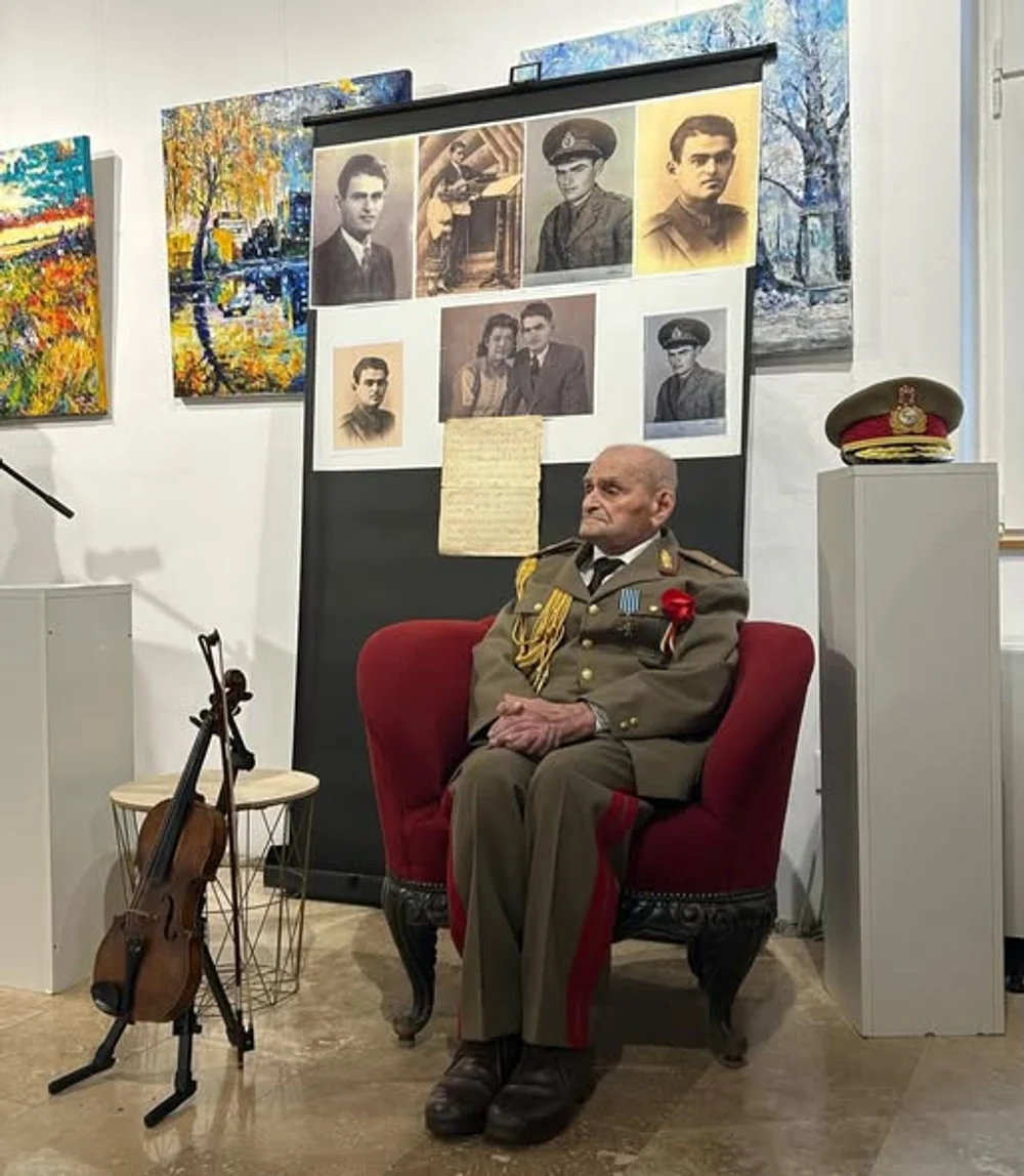 Preşedintele Nicuşor Dan i-a acordat gradul de general veteranului de război Iosif Rus, ajuns la 110 ani