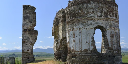 bociulestibiserica jpg