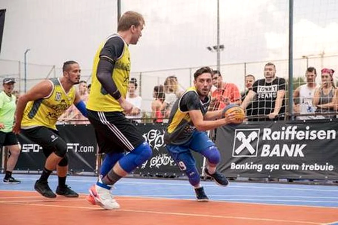
    Baschetul 3x3 atrage foarte multi tineri  