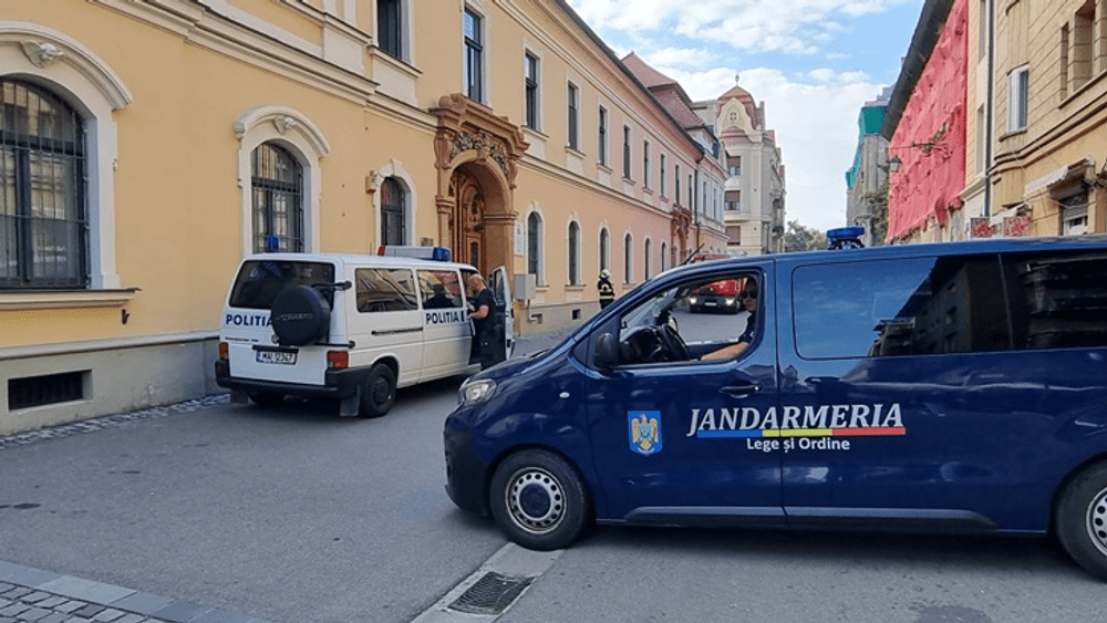 Alertă cu bombă la Timișoara. Autorul apelului la 112: un adolescent de 16 ani