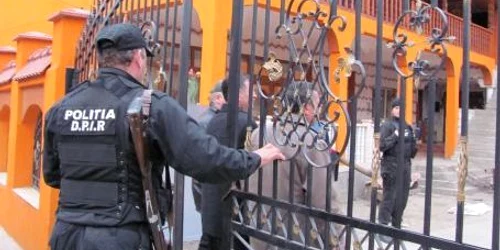 Datoriile romilor la bugetul local au ajuns la 500.000 de lei