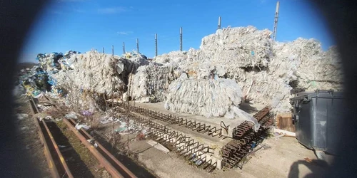 calarasi textile descoperite in 3 judete FOTO Garda de Coasta