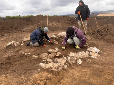 Morminte din Epoca Bronzului, descoperite în Republica Moldova (© Agenția Națională Arheologică)